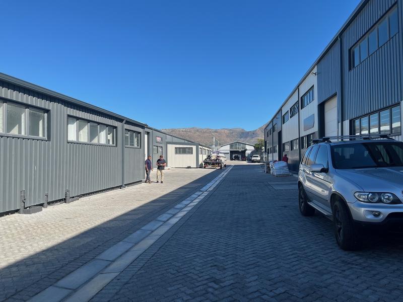 To Let Commercial Property for Rent in Retreat Industrial Western Cape